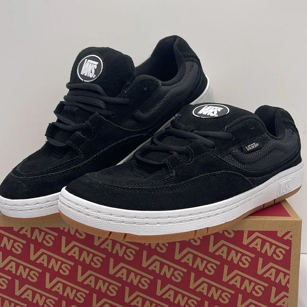 Vans Men’s Speed Ls Black/True White
VN000CTNBP6 Sneakers - Picture 4 of 16